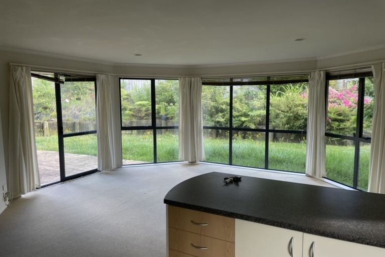 Photo of property in 88 Hugh Green Drive, Pinehill, Auckland, 0632