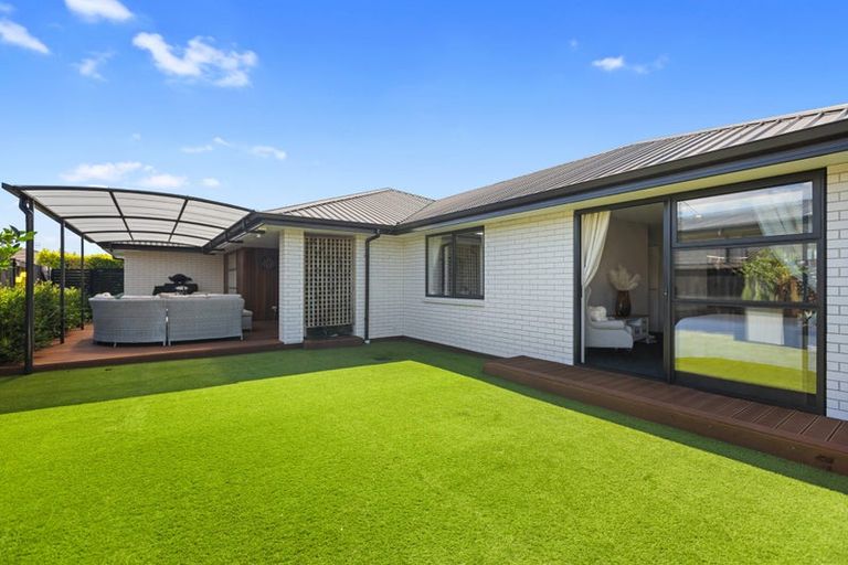 Photo of property in 80 Penetaka Heights, Pyes Pa, Tauranga, 3112