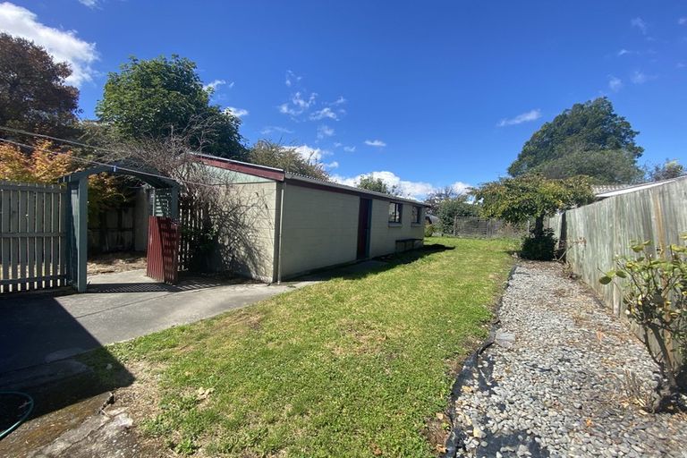 Photo of property in 134 Holly Road, St Albans, Christchurch, 8014