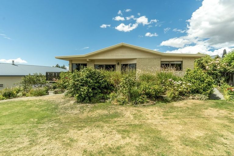 Photo of property in 74 Aronui Road, Bridge Hill, Alexandra, 9320