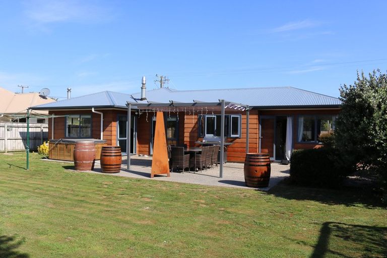 Photo of property in 35 Sherwill Street, Feilding, 4702