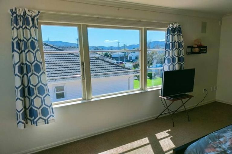 Photo of property in 49 Hyde Street, Wainuiomata, Lower Hutt, 5014