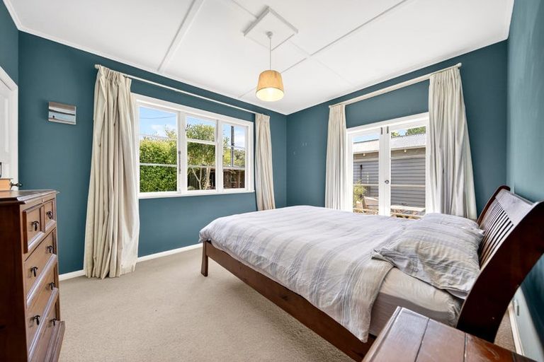 Photo of property in 14 Kenward Crescent, Featherston, 5710