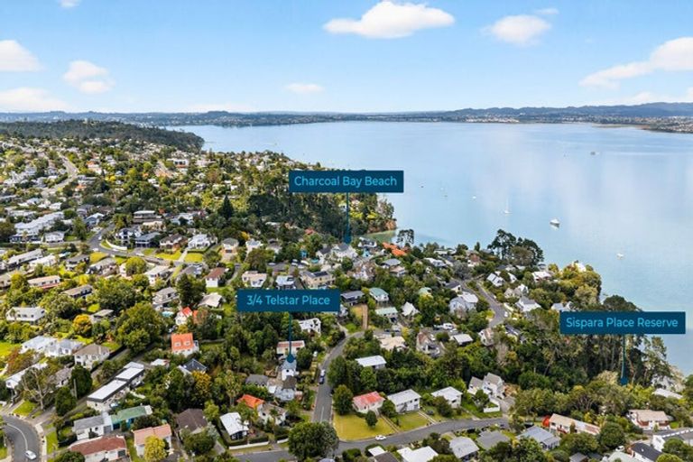 Photo of property in 3/4 Telstar Place, Beach Haven, Auckland, 0626