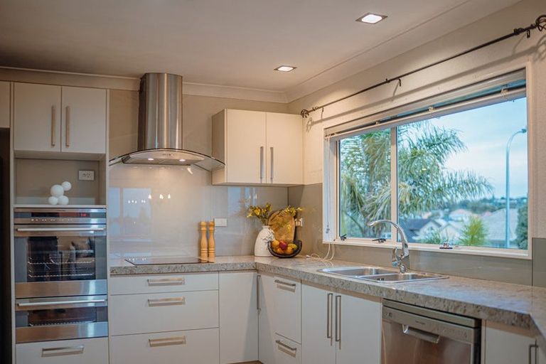 Photo of property in 6 Alicia Road, Somerville, Auckland, 2014