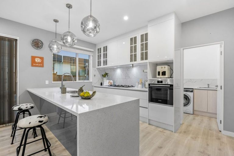 Photo of property in 47 Johns Creek Crescent, Silverdale, 0932