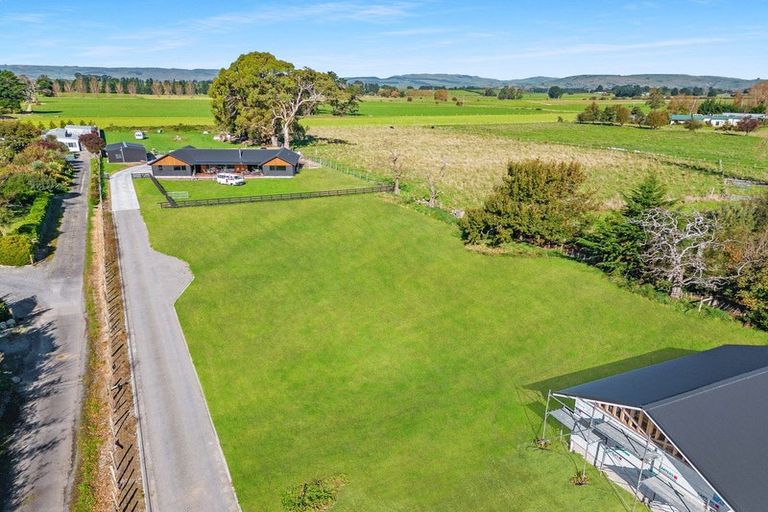 Photo of property in 469b High Street South, Carterton, 5713