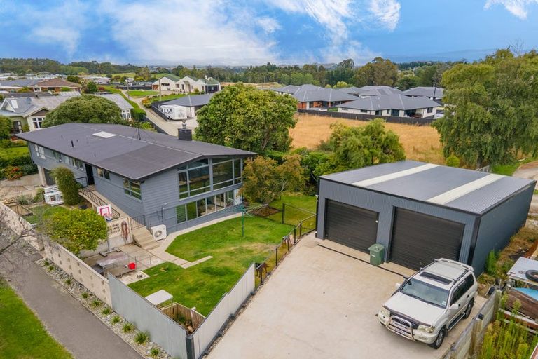 Photo of property in 23 Holmes Street, Holmes Hill, Oamaru, 9401