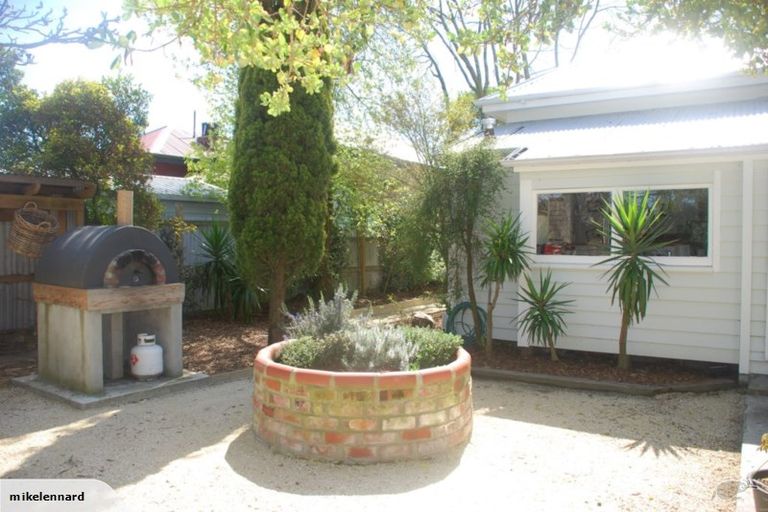 Photo of property in 8 Buccleugh Street, Phillipstown, Christchurch, 8011