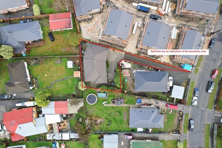 Photo of property in 2/38 Fenchurch Street, Redwood, Christchurch, 8051