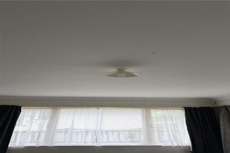 Photo of property in 15 Rogers Road, Manurewa, Auckland, 2102