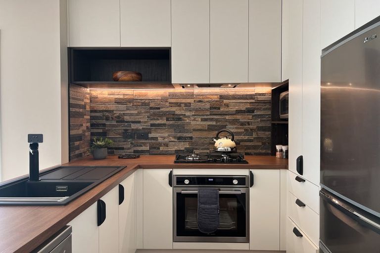 Photo of property in 32 Waterford Avenue, Northwood, Christchurch, 8051