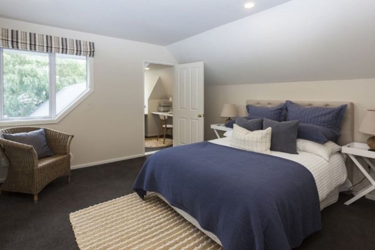 Photo of property in 33 Lakewood Drive, Burwood, Christchurch, 8083