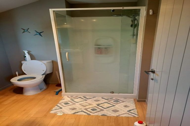 Photo of property in 128 Victoria Street, Cambridge, 3434