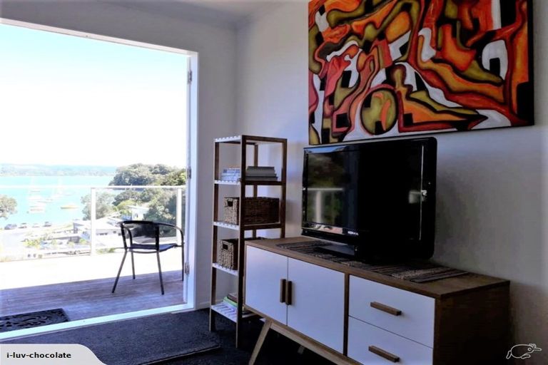 Photo of property in 18 Tikorangi Road, Kerikeri, 0294