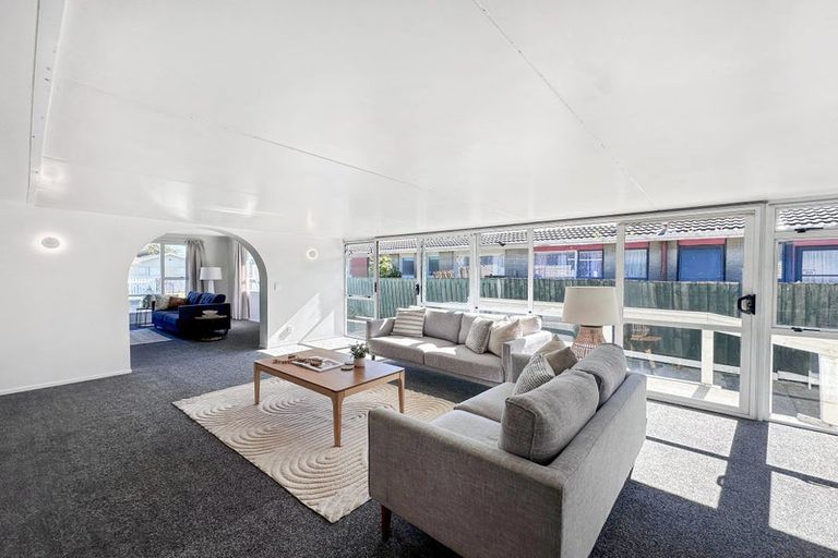 Photo of property in 18 Shetland Street, Woolston, Christchurch, 8062