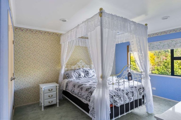 Photo of property in 520 Manutahi Road, Lepperton, New Plymouth, 4373