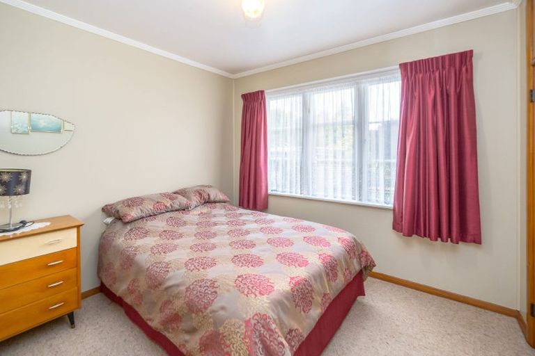 Photo of property in 10 Keir Crescent, Lansdowne, Masterton, 5810