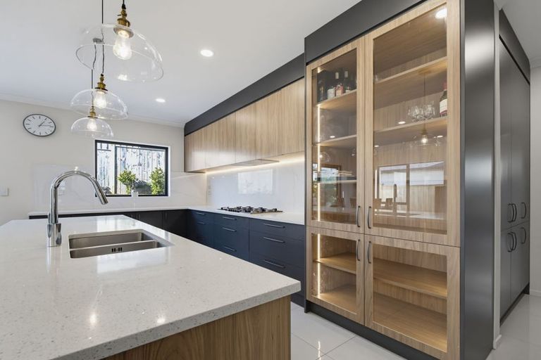 Photo of property in 28 Crossgar Road, Flat Bush, Auckland, 2019