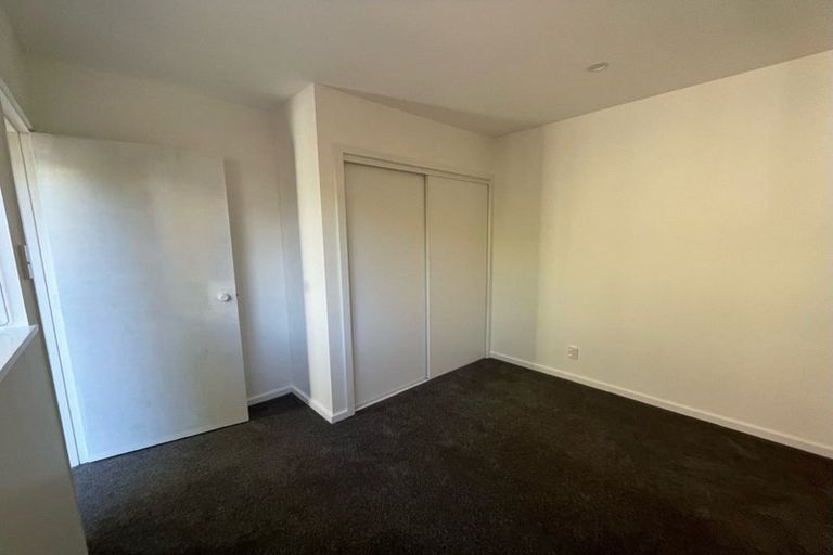 Photo of property in 1/427 Avonhead Road, Avonhead, Christchurch, 8042