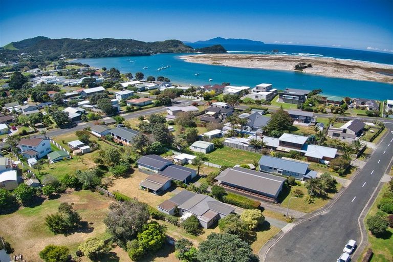 Photo of property in 10 Pinewood Place, Mangawhai Heads, Mangawhai, 0505