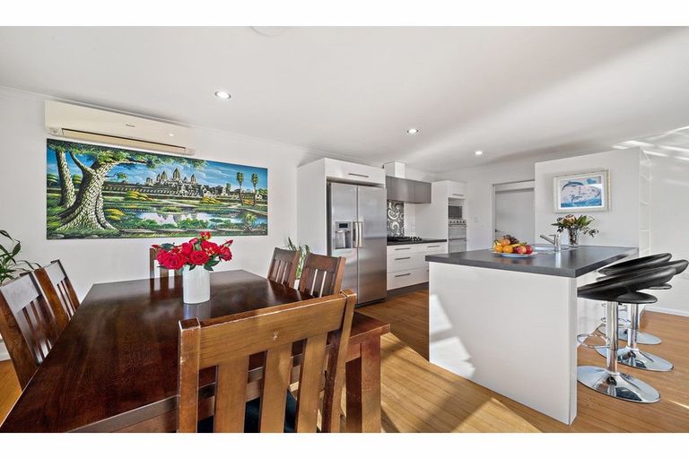 Photo of property in 46 Denise Crescent, Hornby, Christchurch, 8042