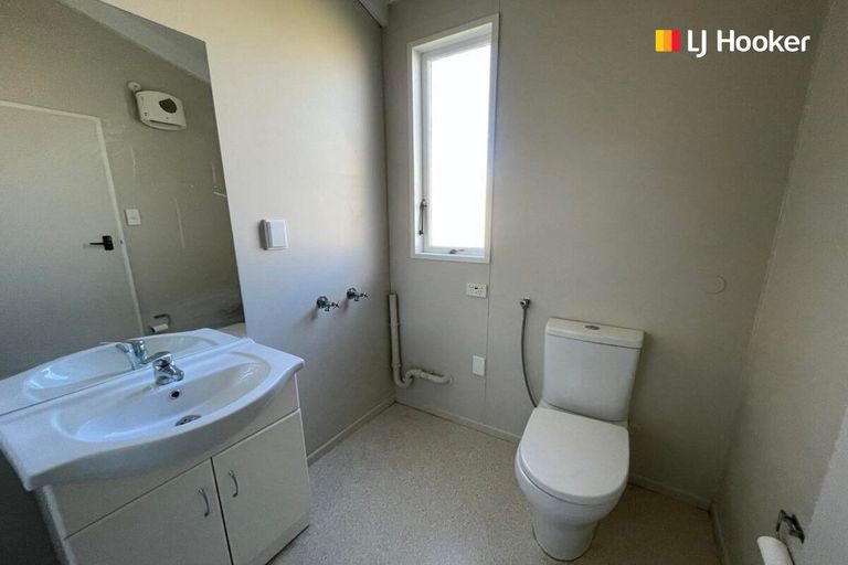 Photo of property in 10a Kirkcaldy Street, South Dunedin, Dunedin, 9012