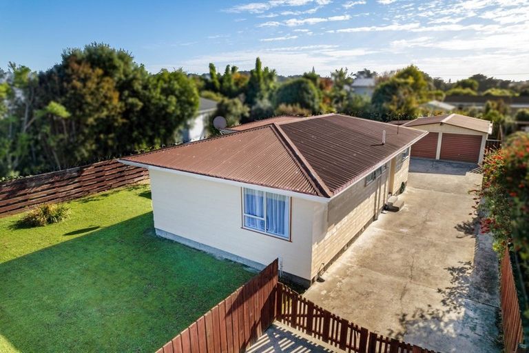 Photo of property in 84 Atkinson Avenue, Otaki Beach, Otaki, 5512