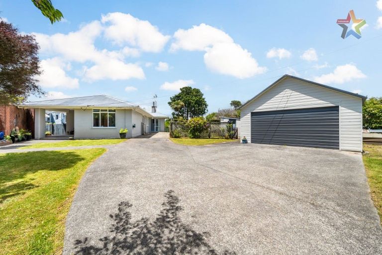 Photo of property in 101 Pomare Road, Tirohanga, Lower Hutt, 5010