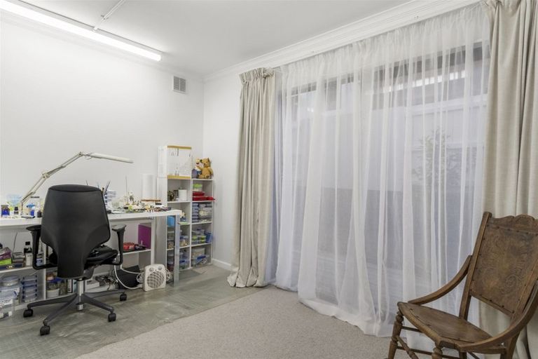 Photo of property in 310b Oceanbeach Road, Mount Maunganui, 3116