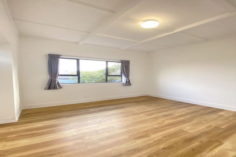Photo of property in 53 Walmer Road, Point Chevalier, Auckland, 1022