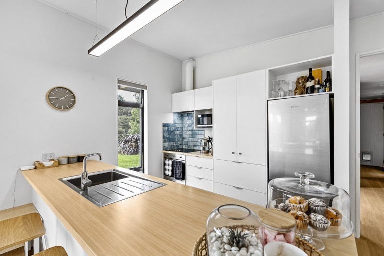 Photo of property in 62 Kingsdale Park Drive, Aokautere, Palmerston North, 4471