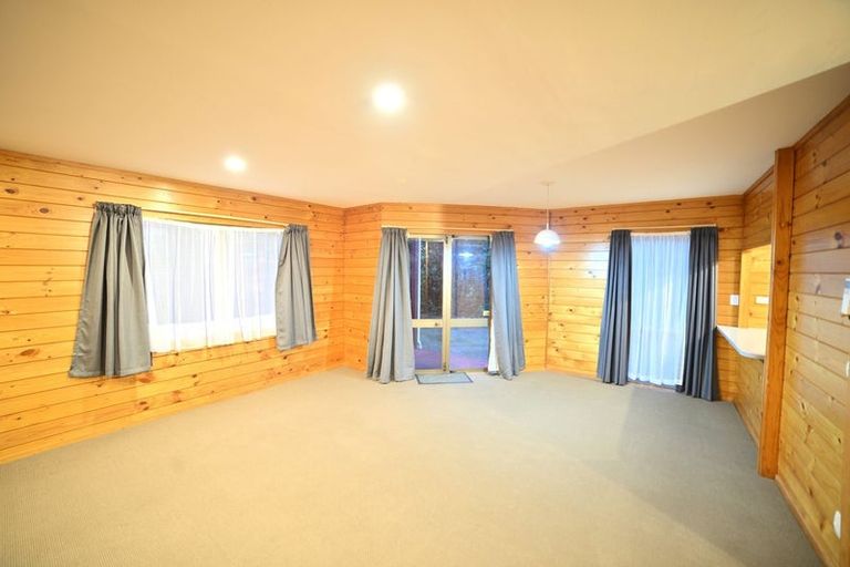 Photo of property in 21 Cambourne Road, Papatoetoe, Auckland, 2025