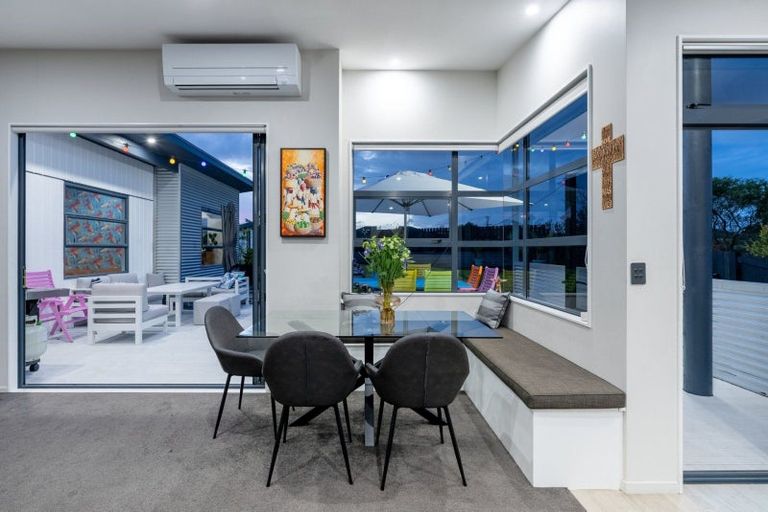 Photo of property in 32 Grantston Drive, Pyes Pa, Tauranga, 3112