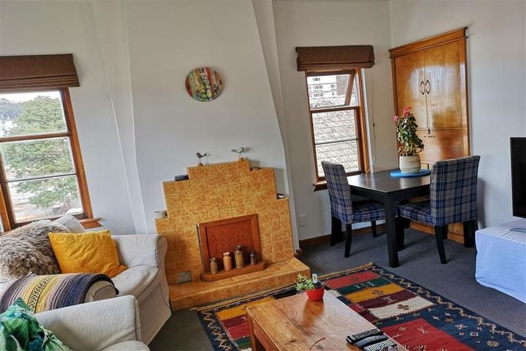 Photo of property in San Marino Apartments, 9/4 Oak Park Avenue, Te Aro, Wellington, 6011
