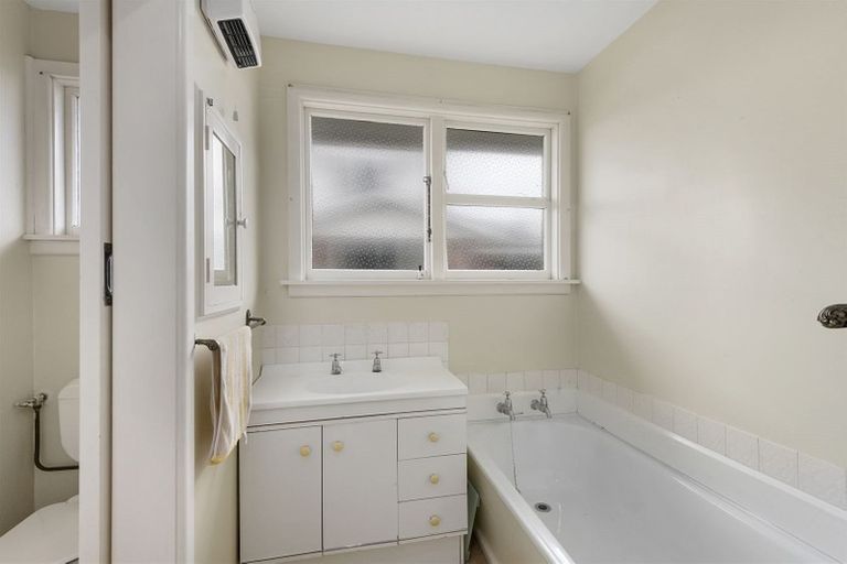 Photo of property in 29 Parker Street, Hornby, Christchurch, 8042