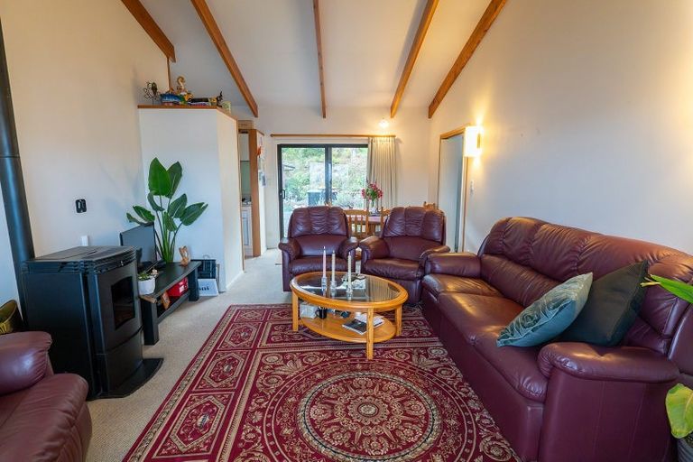 Photo of property in 52 Kauri Street, Ravensbourne, Dunedin, 9022