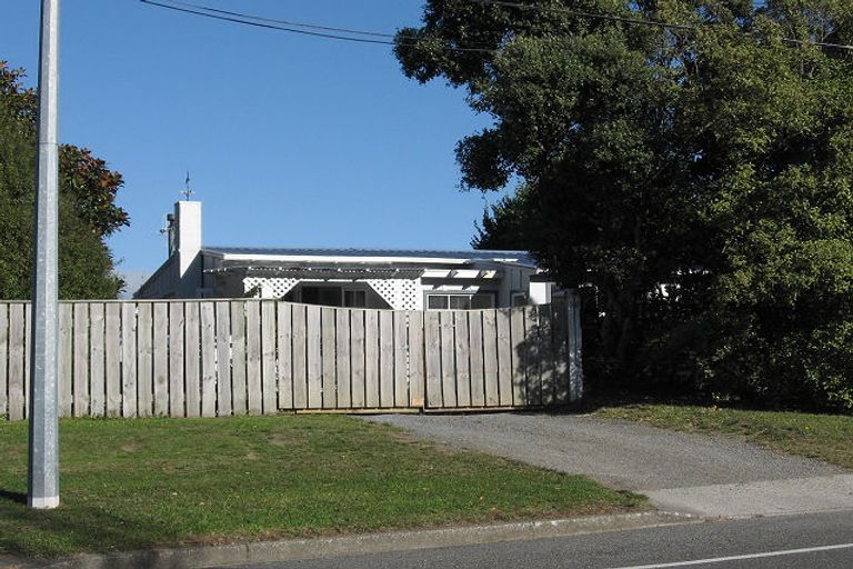Photo of property in 56 Poplar Avenue, Raumati South, Paraparaumu, 5032