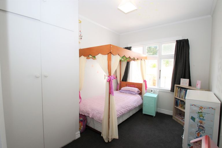 Photo of property in 128 Gladstone Road North, Mosgiel, 9024