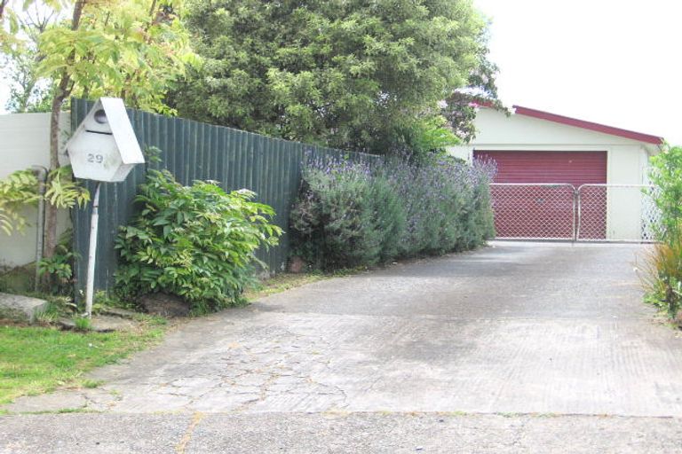 Photo of property in 29 Olive Crescent, Papatoetoe, Auckland, 2025
