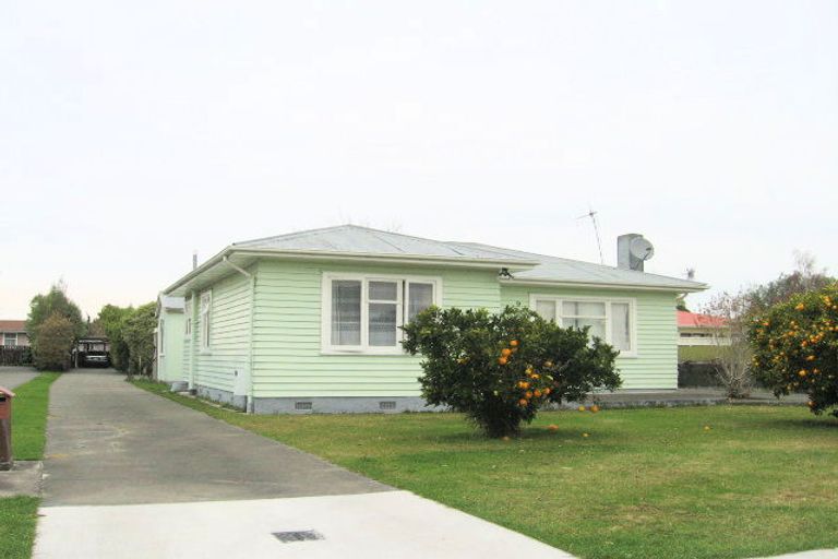 Photo of property in 12a Chester Street, Taradale, Napier, 4112