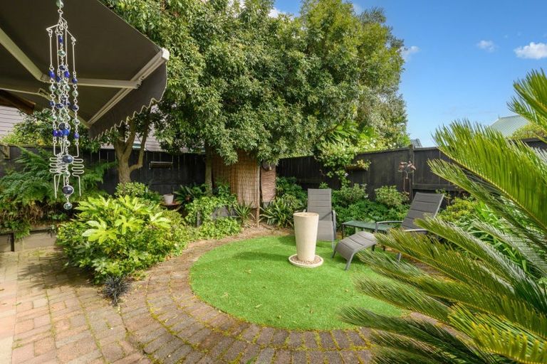 Photo of property in 2 Sabana Place, Bethlehem, Tauranga, 3110
