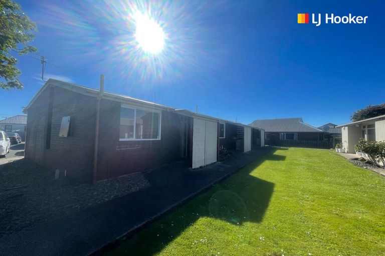 Photo of property in 10a Kirkcaldy Street, South Dunedin, Dunedin, 9012