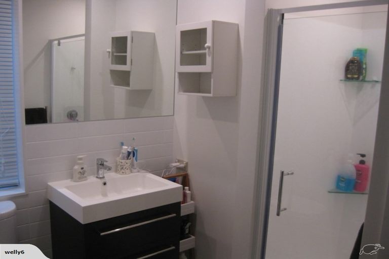 Photo of property in 11/8 Thatcher Crescent, Crofton Downs, Wellington, 6035