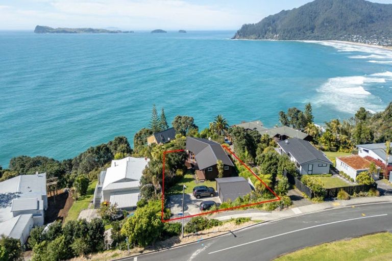 Photo of property in 251 Paku Drive, Tairua, 3508