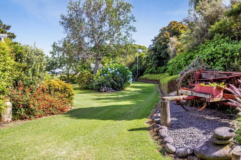 Photo of property in 1454 South Road, Kaitake, New Plymouth, 4374