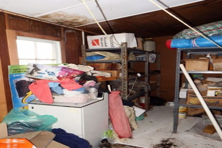 Photo of property in 9 Beaven Street, Marton, 4710