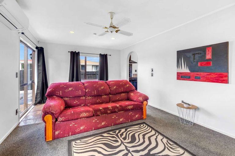 Photo of property in 76a Rugby Street, Awapuni, Palmerston North, 4412