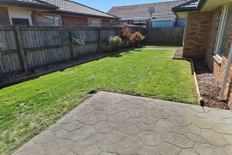 Photo of property in 12a Topham Lane, Hornby, Christchurch, 8042