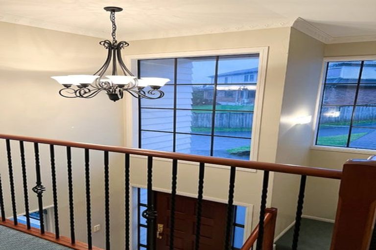 Photo of property in 50a Sapperton Drive, Henderson, Auckland, 0612